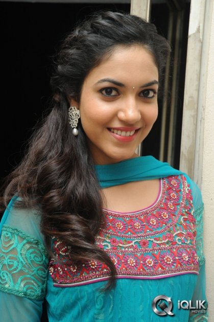 Ritu-Varma-at-Prema-Ishq-Kaadhal-Audio-Success-Meet